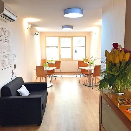 Guest House Barcelona Bruc Ngoại thất bức ảnh