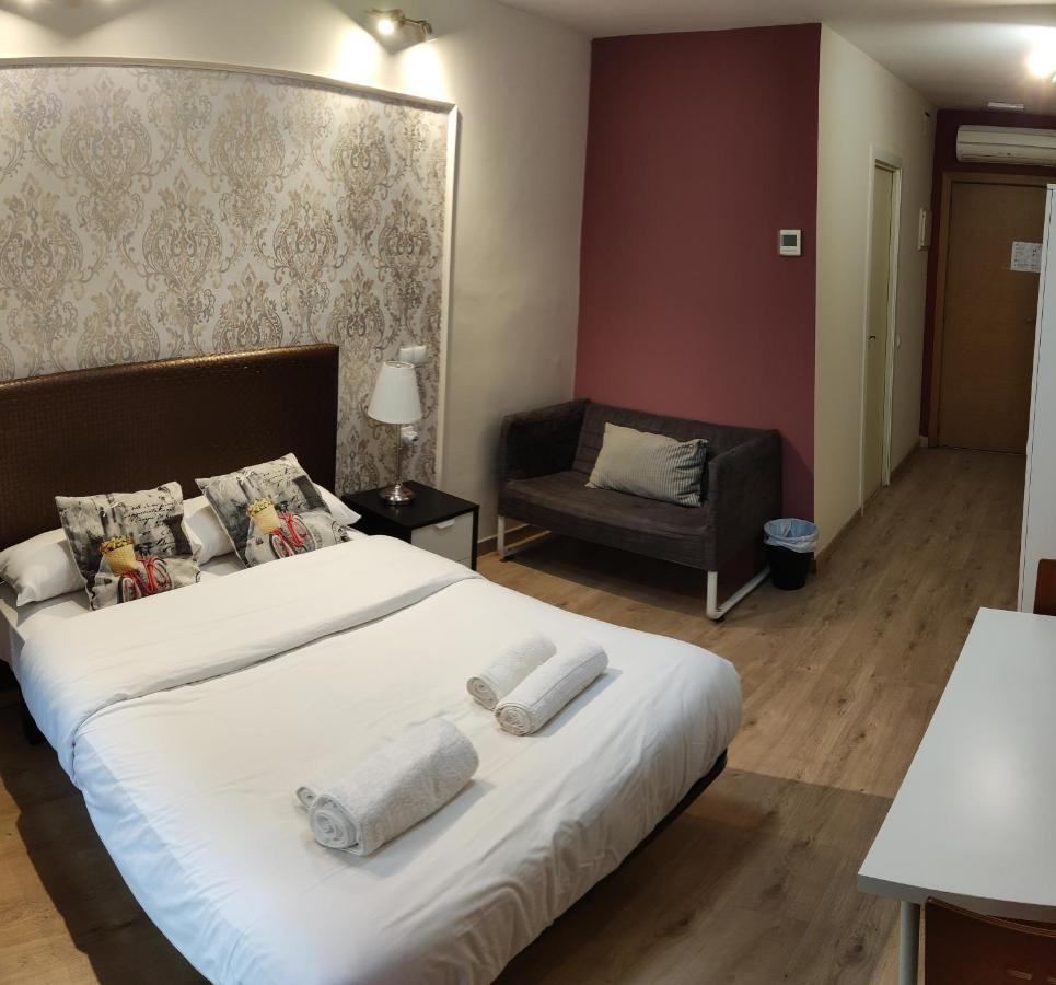 Guest House Barcelona Bruc Ngoại thất bức ảnh