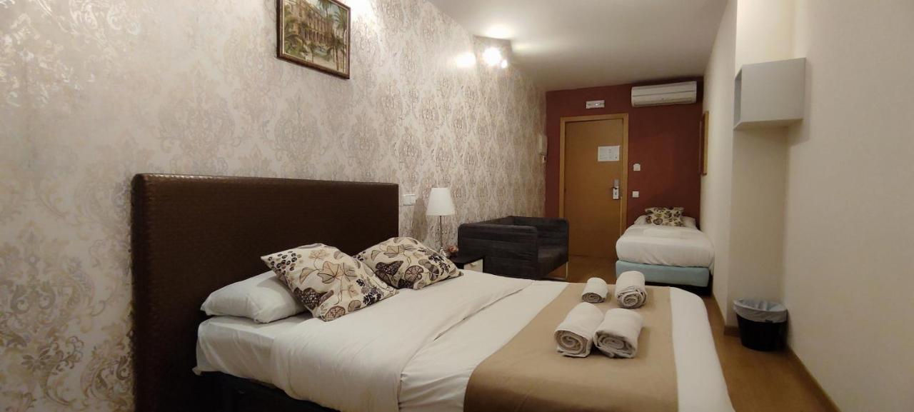 Guest House Barcelona Bruc Ngoại thất bức ảnh
