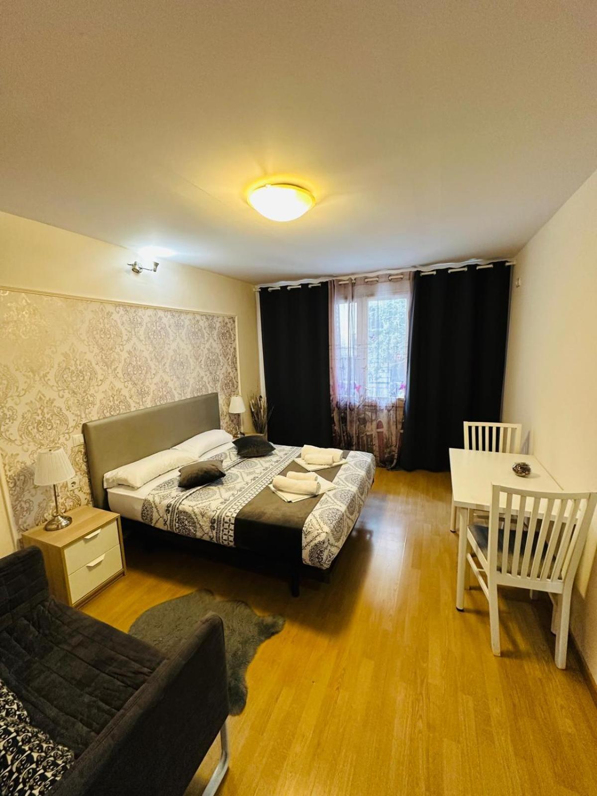 Guest House Barcelona Bruc Ngoại thất bức ảnh